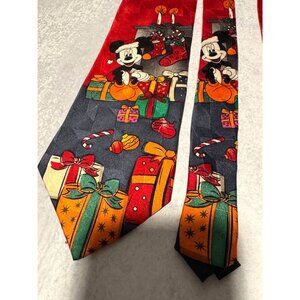 Vintage Disney 100% Silk Mickey Mouse Christmas Tie – Holiday Necktie with Gifts